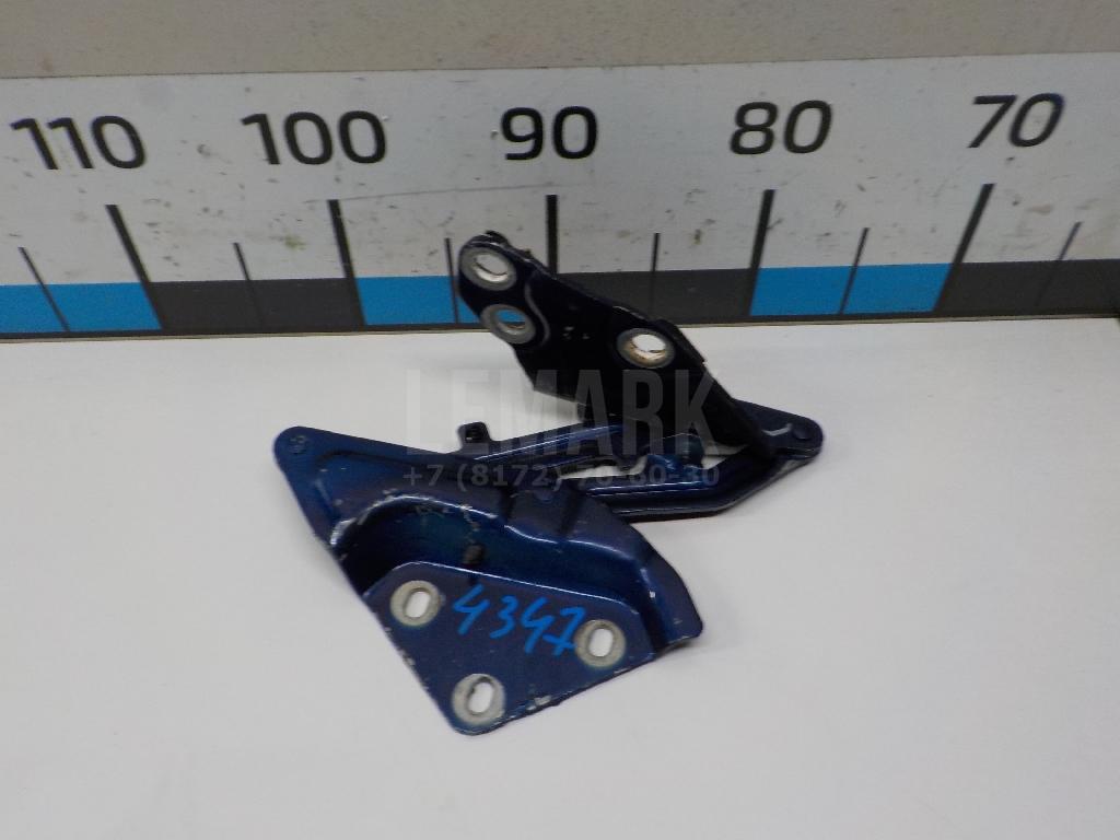 Петля капота правая 7L6823302A VAG