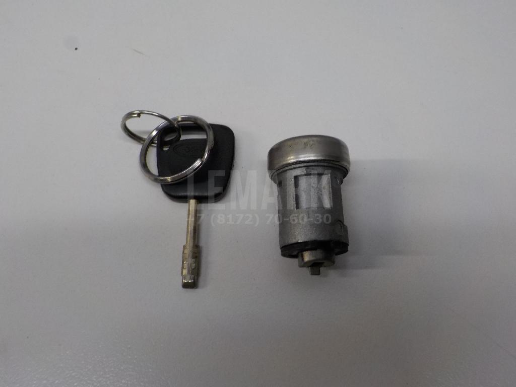 Вставка замка зажигания