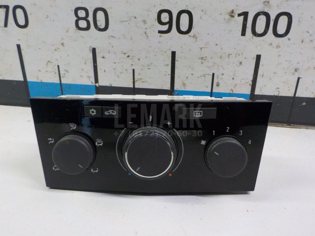 Блок управления отопителем 6822119 GM