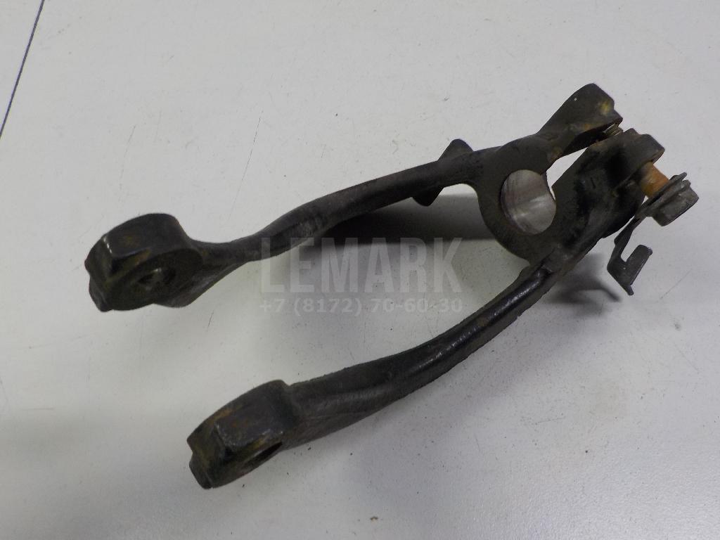 Кронштейн амортизатора правый для  BMW X6 E71 2008-2014