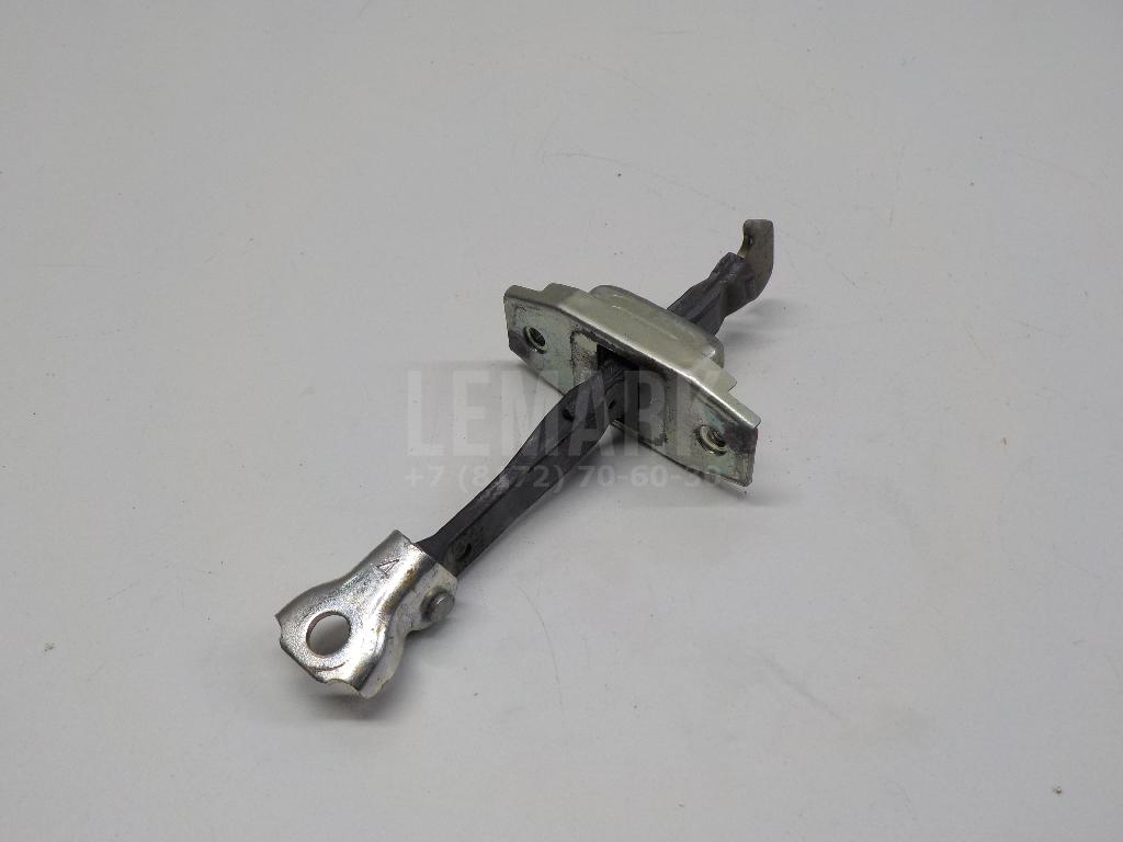 Ограничитель двери 6861042051 Toyota