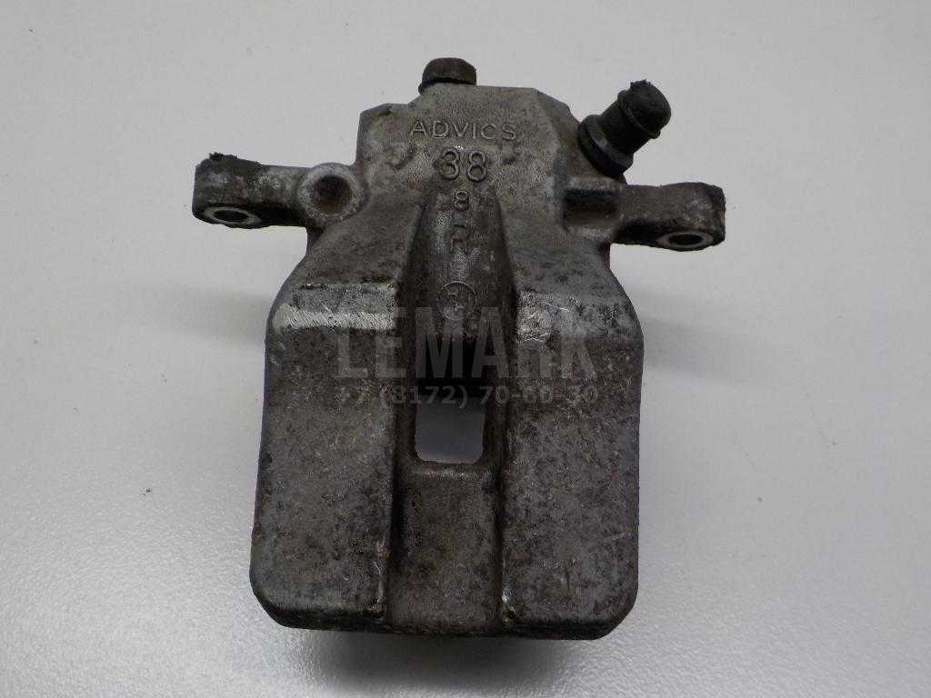 Суппорт тормозной задний правый 4783042060 Toyota