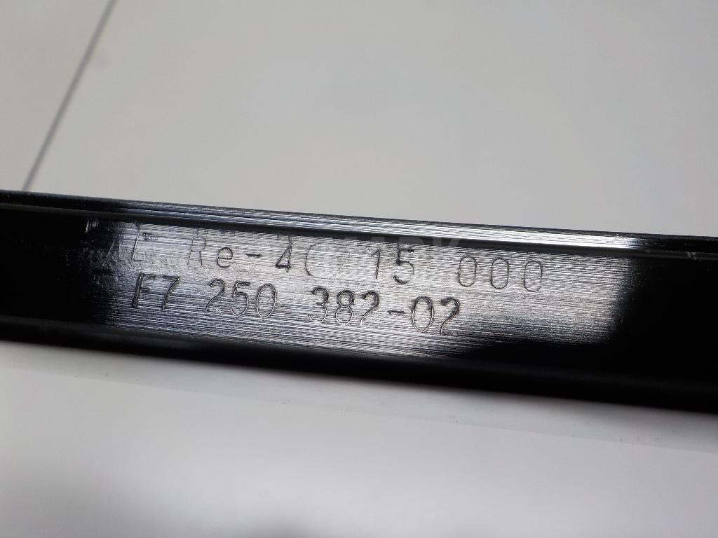 Накладка двери задней правой для  BMW 5-serie GT F07 2009-2016