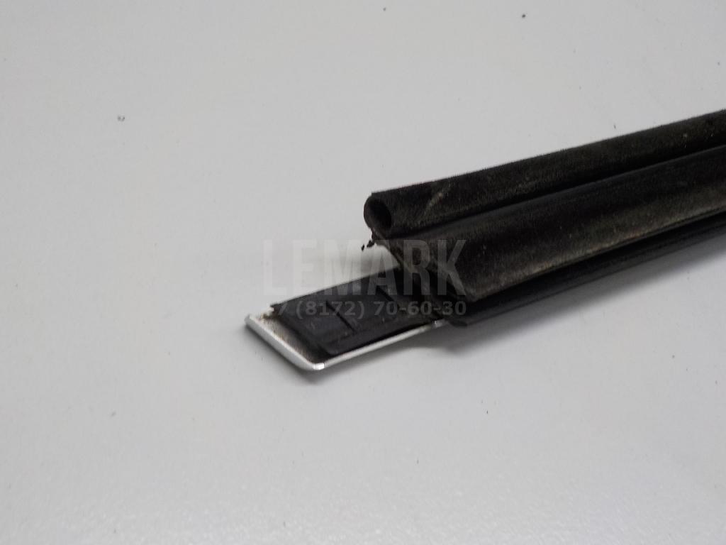 Накладка стекла переднего левого для  BMW 6-serie E63 2004-2009