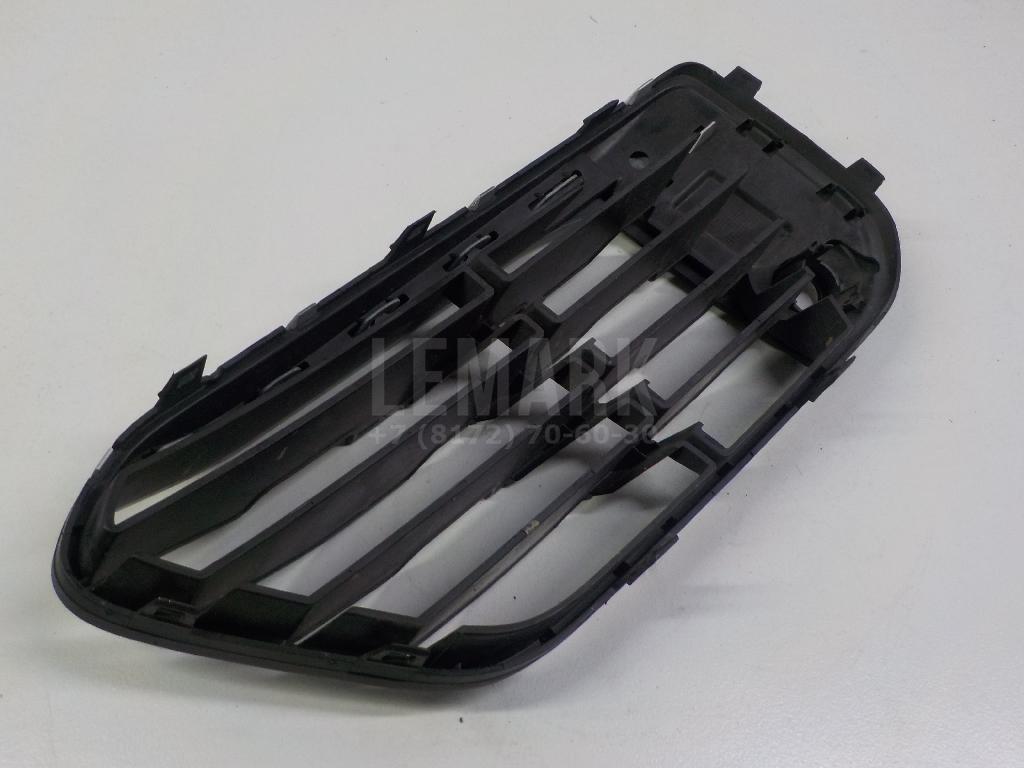 Решетка в бампер правая для  BMW X5 G05 2018