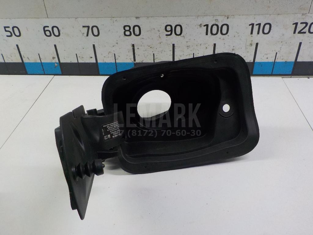 Ниша лючка бензобака для  BMW 3-serie E90/E91 2005-2012