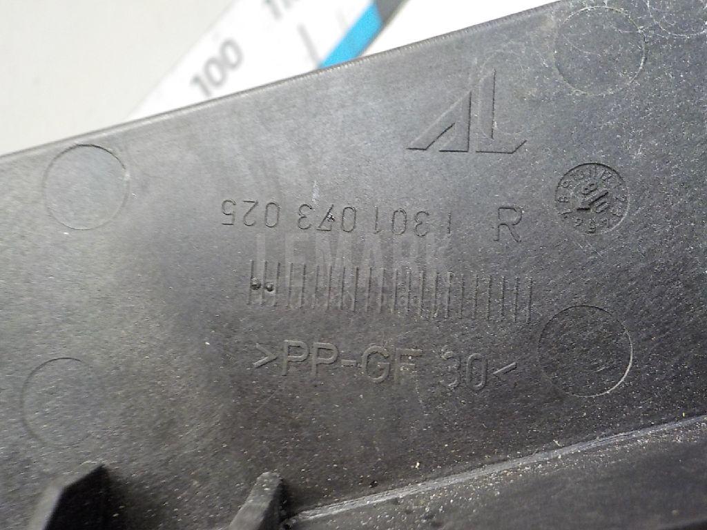 Кронштейн фар правый для  BMW 3-serie E92/E93 2006-2012