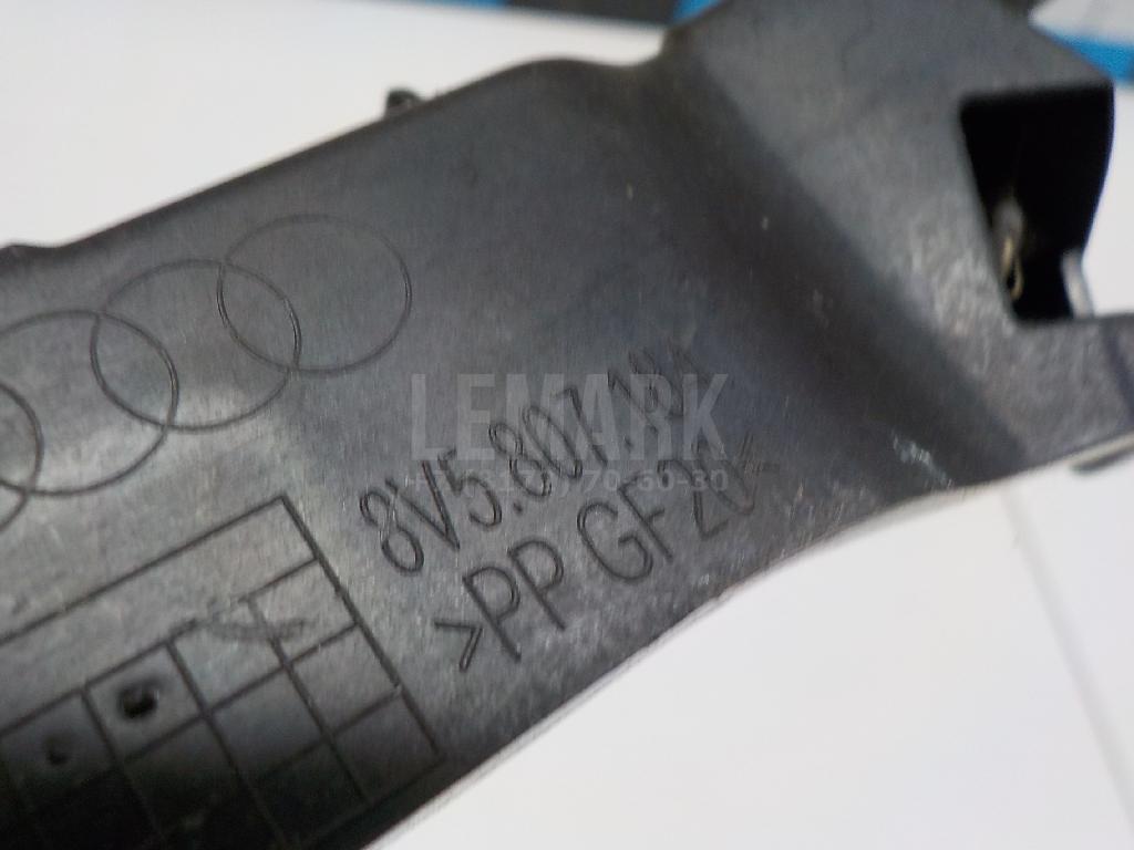 Направляющая переднего бампера правая для  Audi A1 (8X) 2010-2018