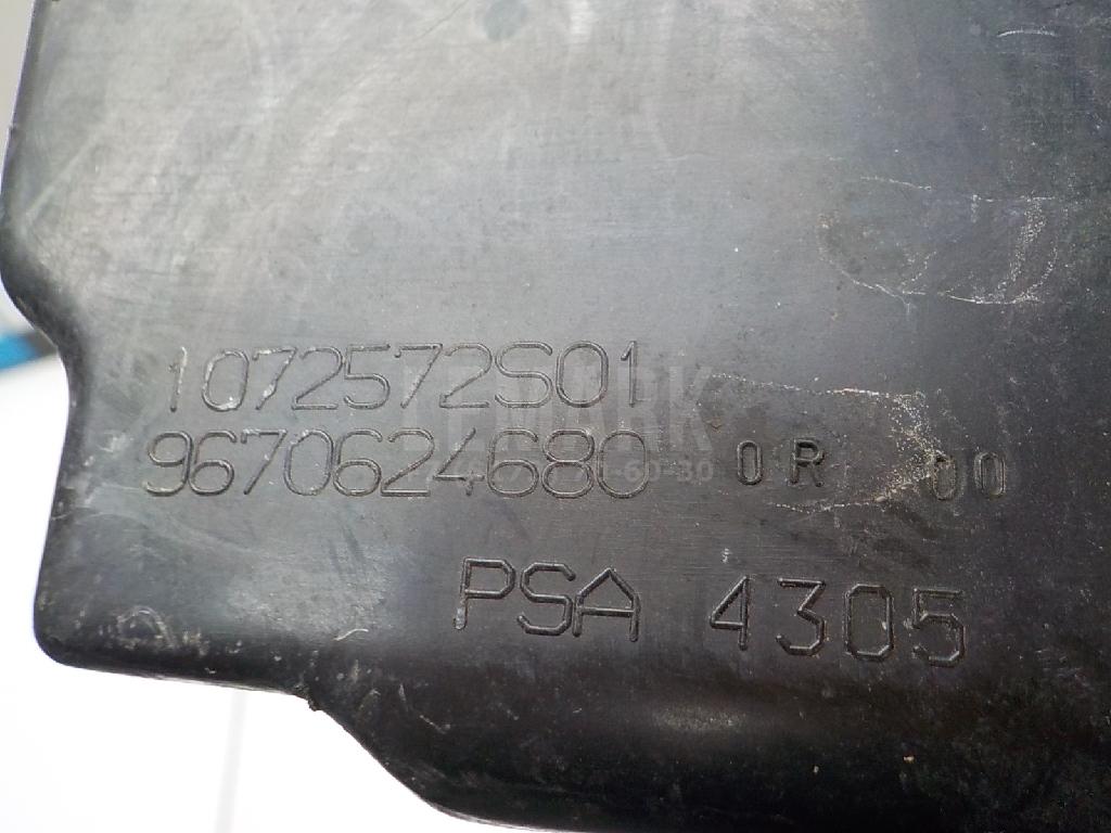Резонатор воздушного фильтра для  Ford C-MAX 2003-2010