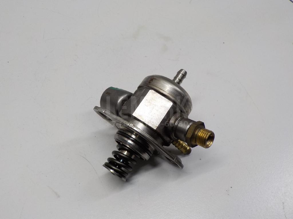 Насос (ТНВД) бензиновый 06K127025B VAG