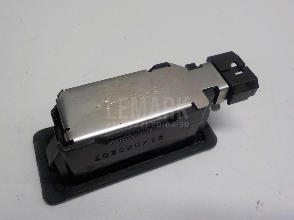 Фонарь подсветки номера для  BMW 1-serie E82/E88 2007-2013
