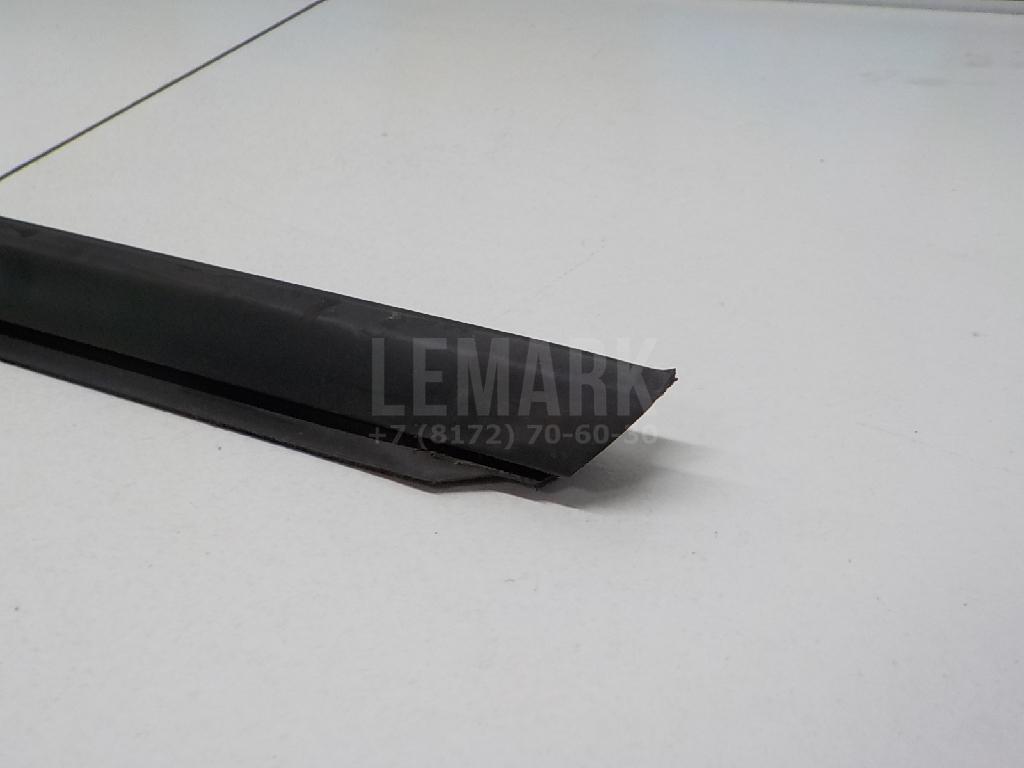 Накладка стекла переднего левого для  BMW 3-serie E46 1998-2005