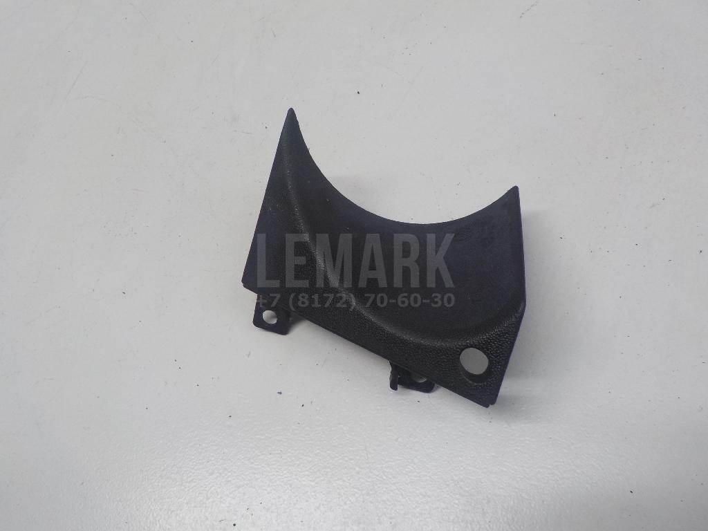 Рамка противотуманной фары правой для  Cadillac CTS 2002-2008