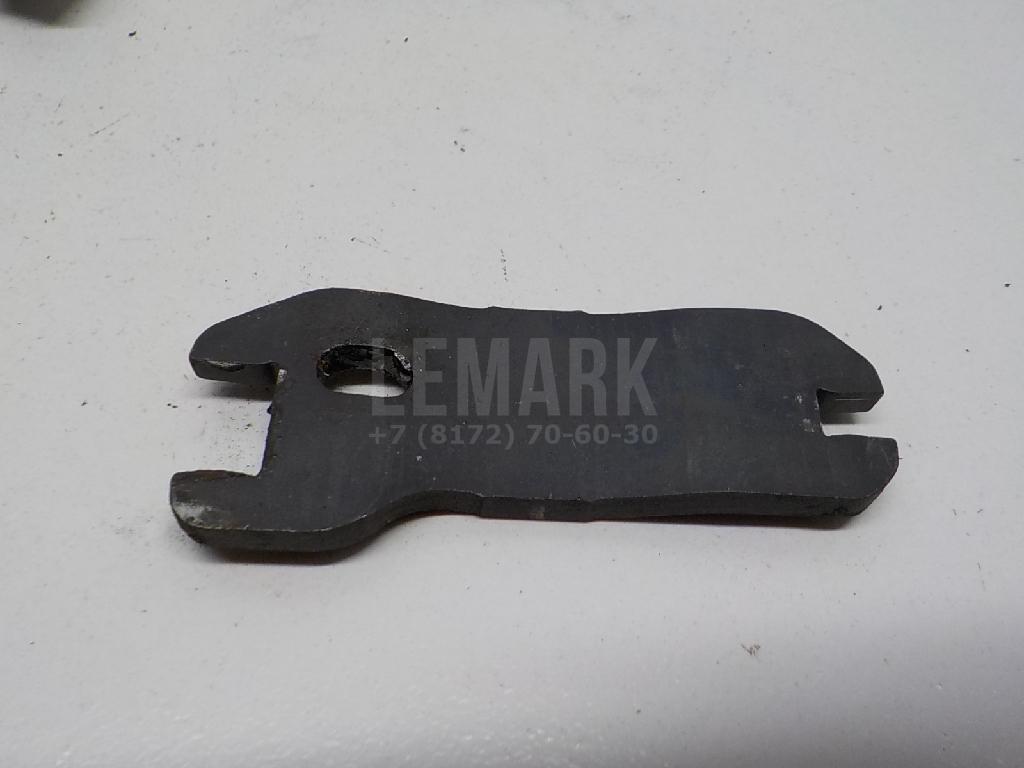 Регулировочный рычаг правый 44040CY001 Nissan