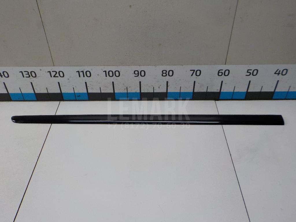 Молдинг передней правой двери 1T0853516FGRU VAG