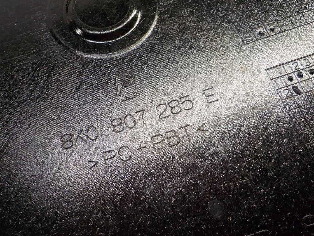 Накладка переднего бампера под номер для  Audi A3 (8L1) 1996-2003
