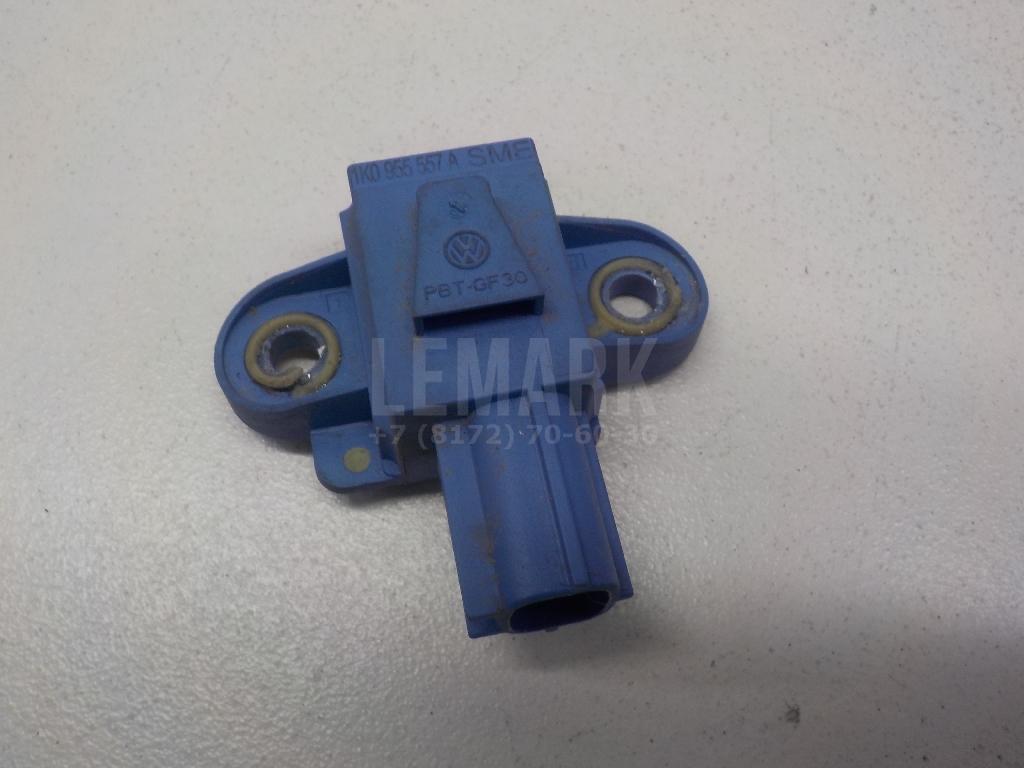 Датчик AIR BAG 1K0955557A VAG