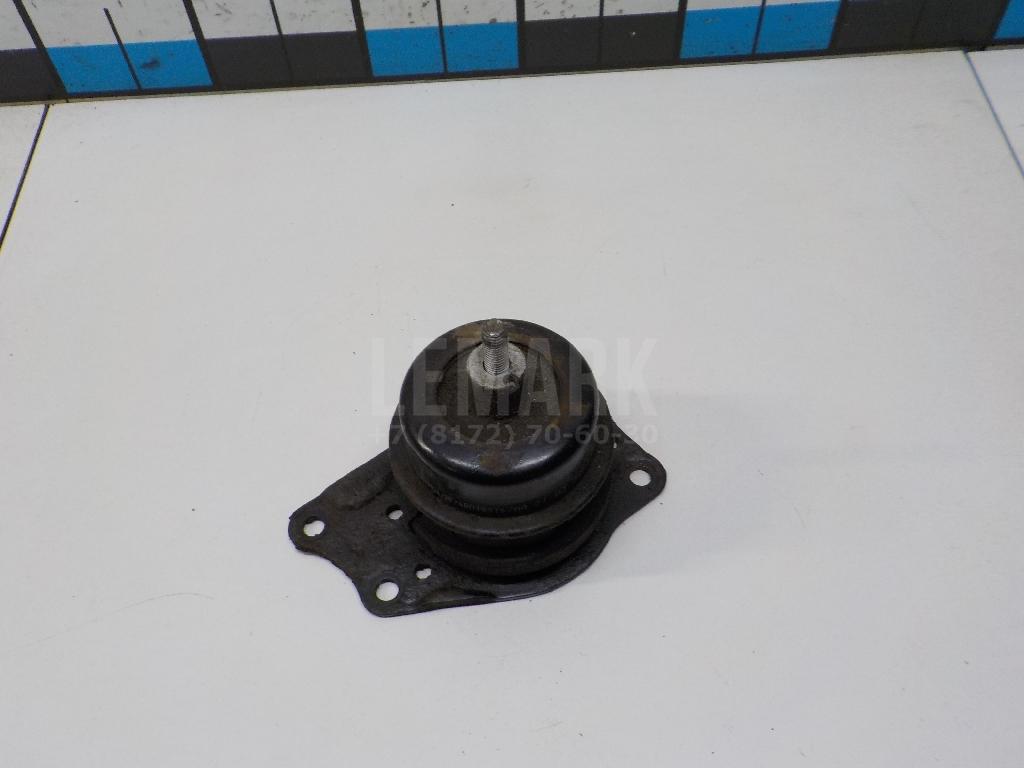 Опора двигателя правая 6R0199167AA VAG