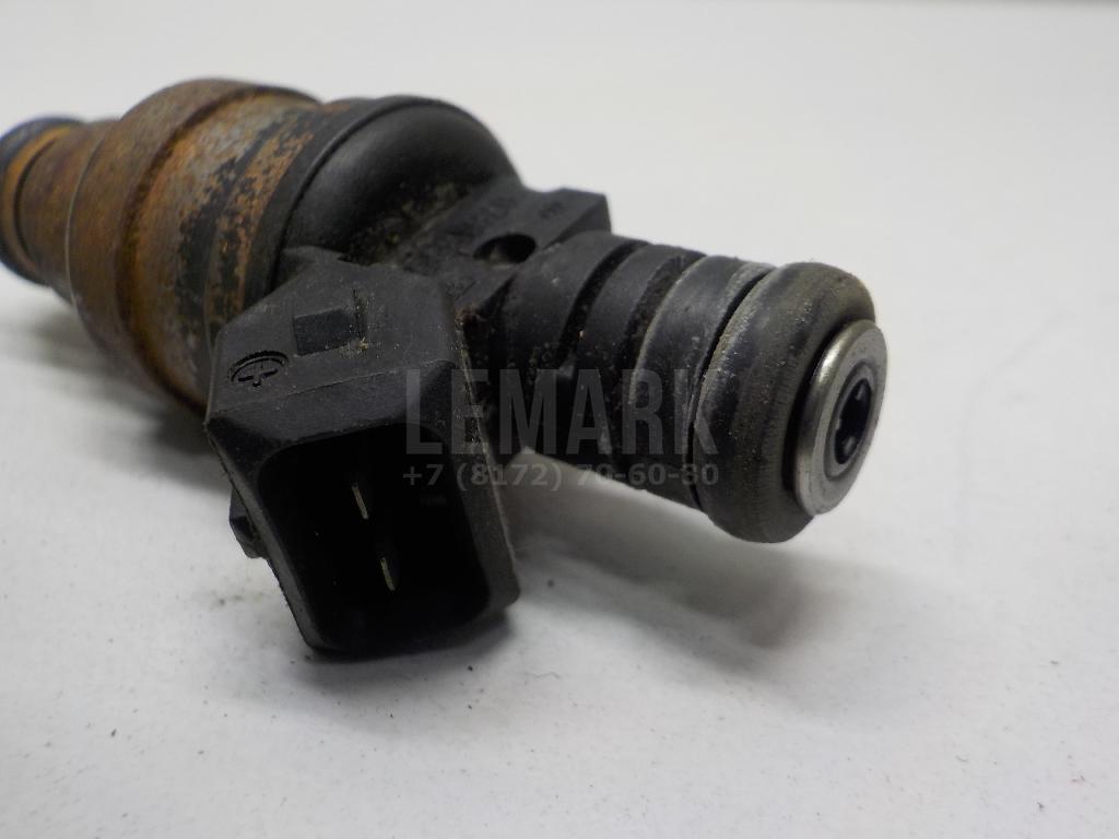 Форсунка инжекторная электрическая для  BMW 1-serie E82/E88 2007-2013