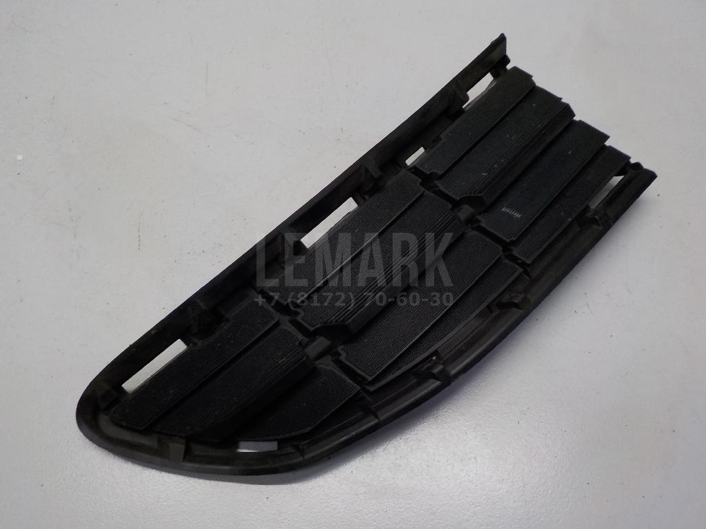 Решетка в бампер левая 5312842020 Toyota