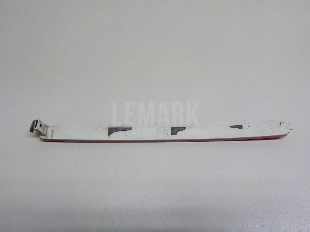 Отражатель задний для  BMW 5-serie F10/F11 2009-2016