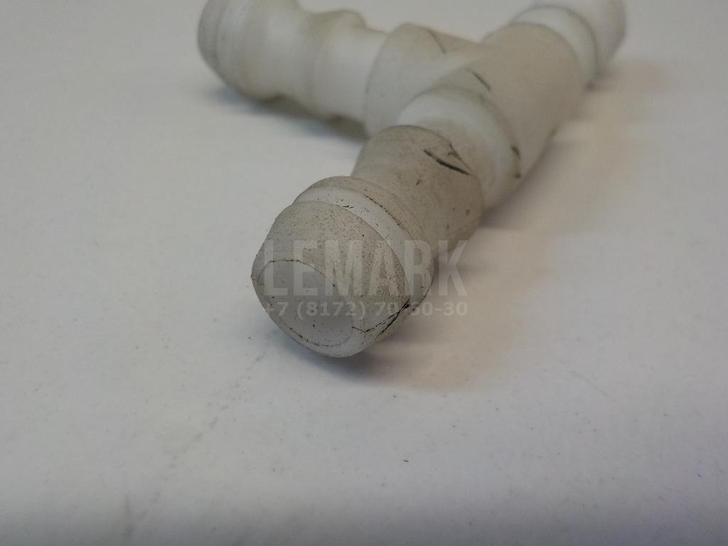 Тройник омывателя фар
