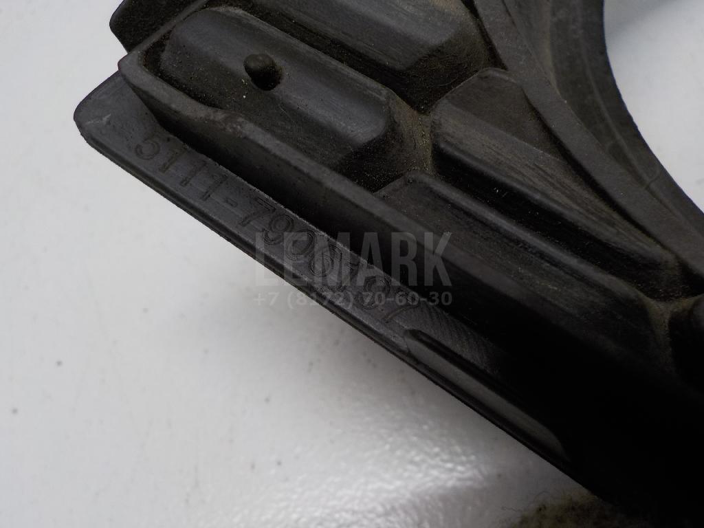 Решетка на противотуманную фару для  Audi Q7 [4L] 2005-2015