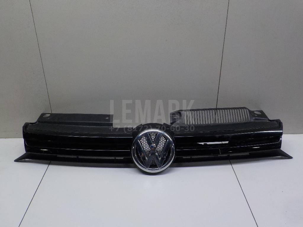 Решетка радиатора 5K0853653 VAG