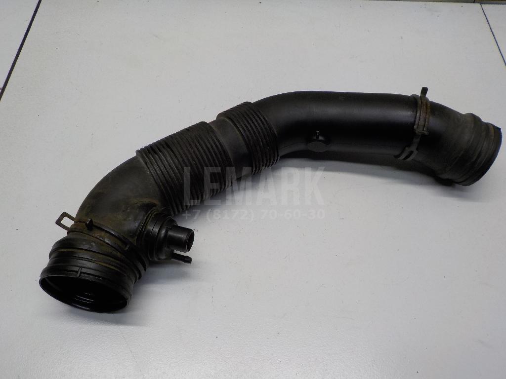 Патрубок воздушного фильтра 1K0129684AE VAG