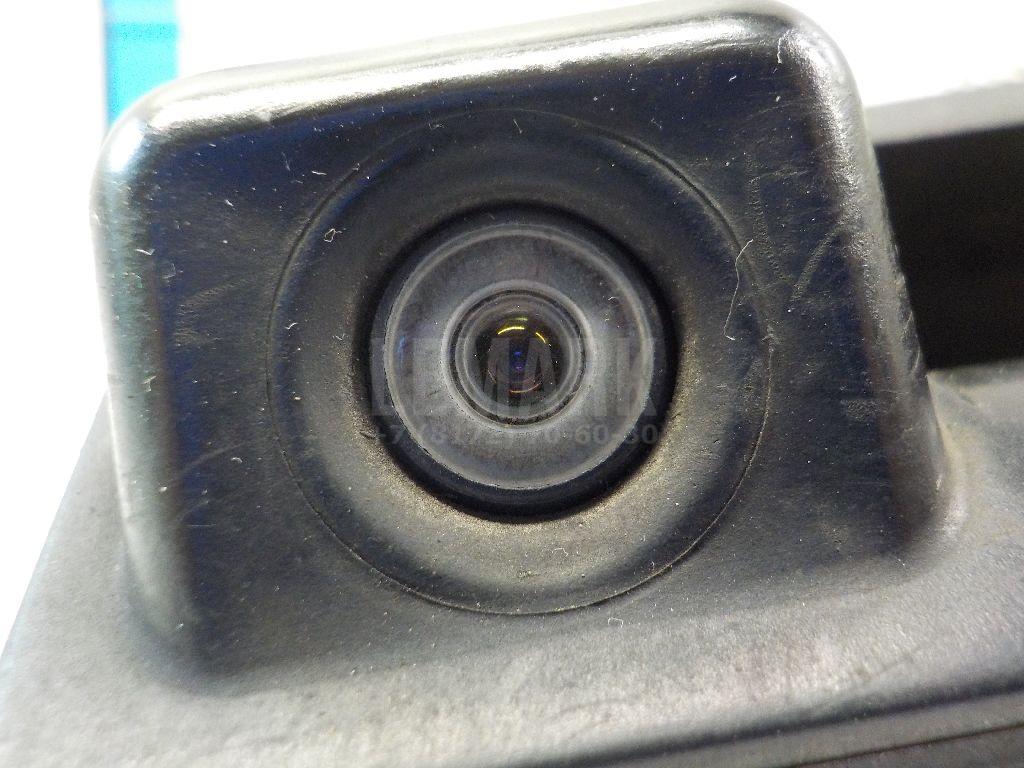 Кнопка открывания багажника для  BMW 7-serie E65/E66 2001-2008