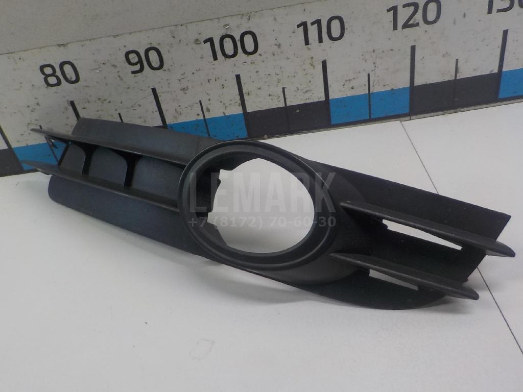 Решетка в бампер левая для  BMW X5 E70 2007-2013