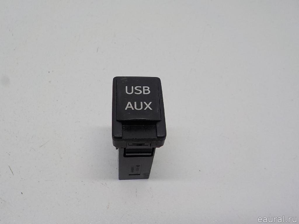 Адаптер магнитолы AUX