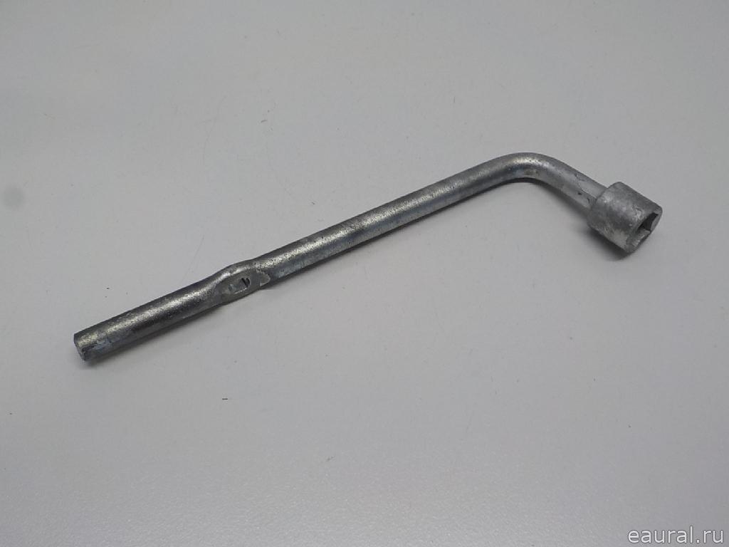 Ключ баллонный