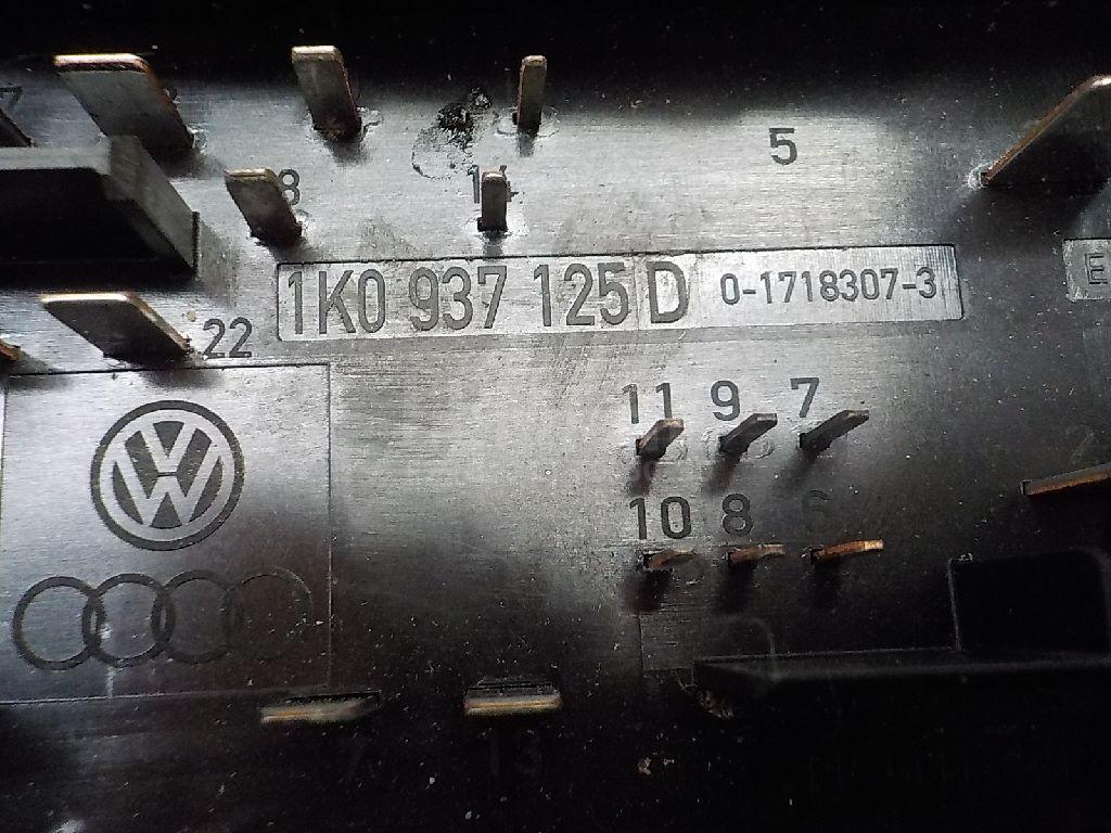 Блок предохранителей для  Audi 80/90 [B2] 0-1986
