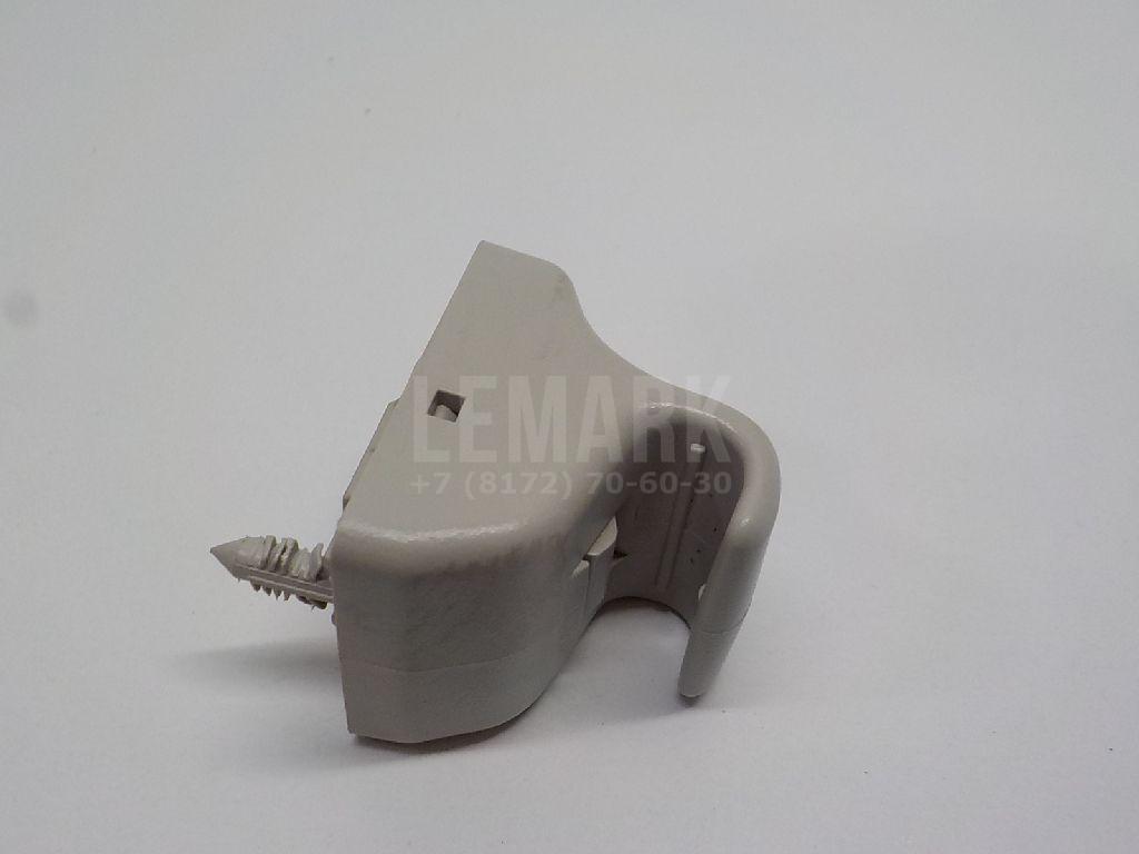 Крючок солнцезащитного козырька 8204121XKR02A Great Wall