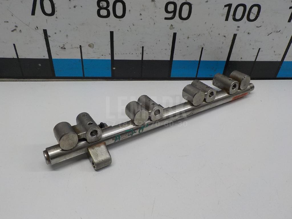 Рейка топливная (рампа) 353042GGA0 Hyundai-Kia
