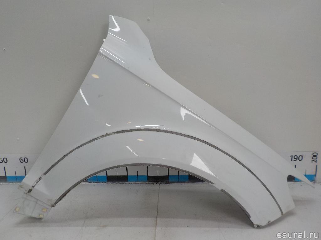 Крыло переднее правое