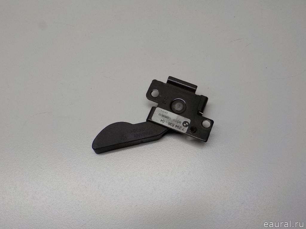 Ручка открывания капота