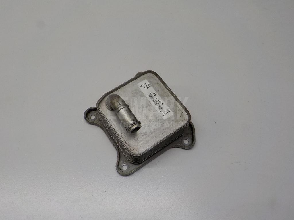 Радиатор масляный 03F117021A VAG