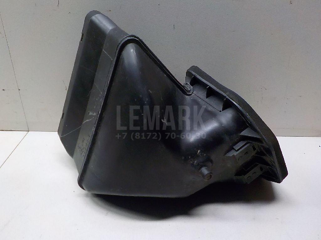 Воздухозаборник (внутри) 7L0819049 VAG