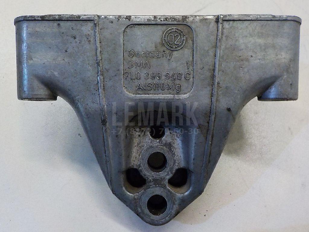 Кронштейн опоры КПП 7L0399649C VAG