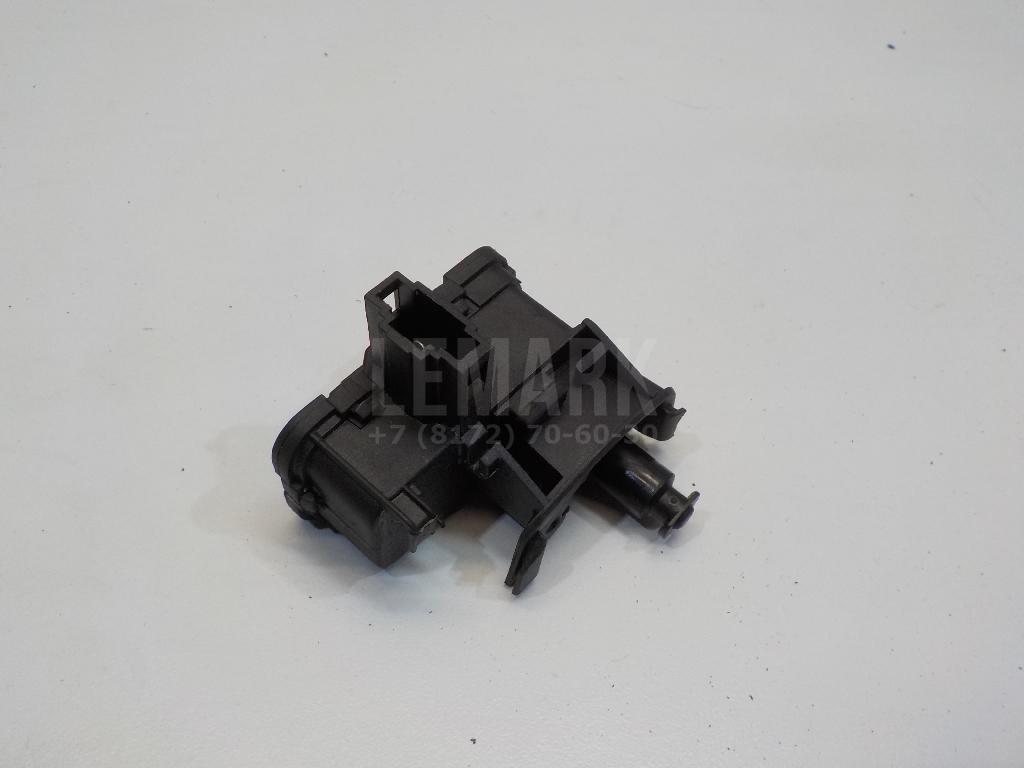 Активатор замка крышки бензобака 7P0810773D VAG