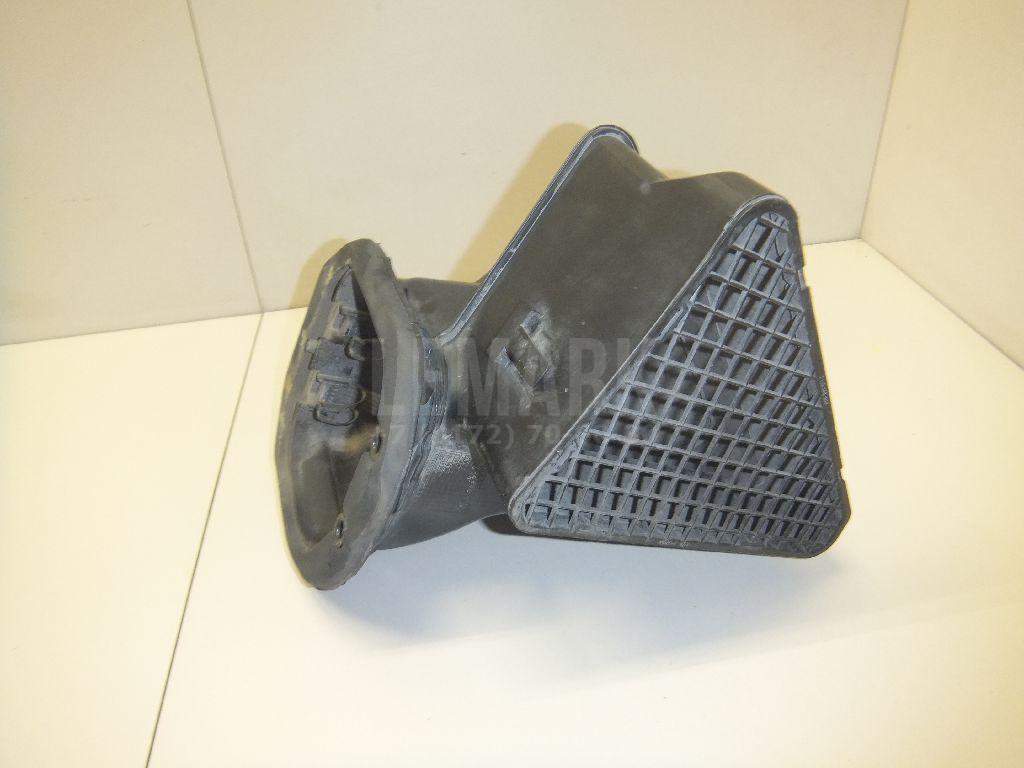 Воздухозаборник (внутри) 7L0819049 VAG