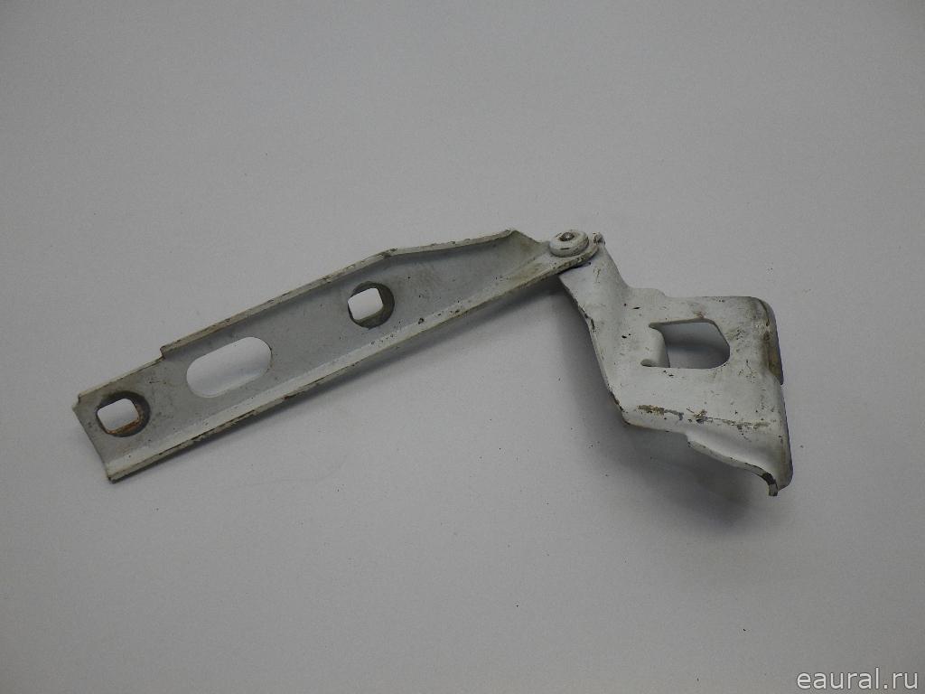 Петля капота правая