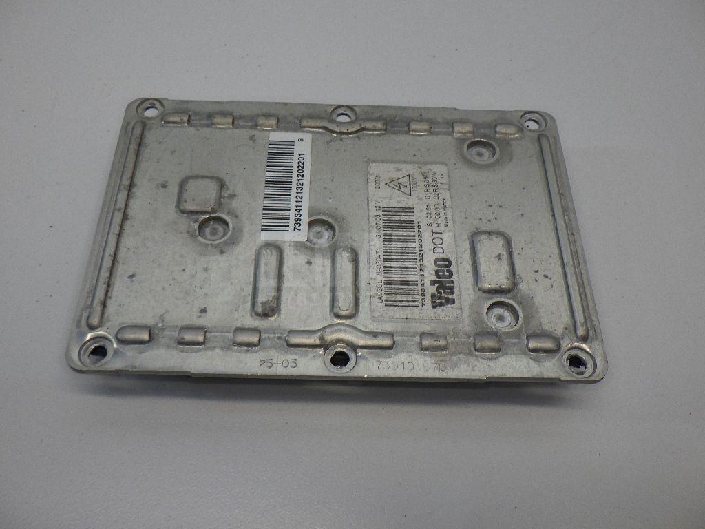 Блок ксеноновой лампы 30727205 Volvo