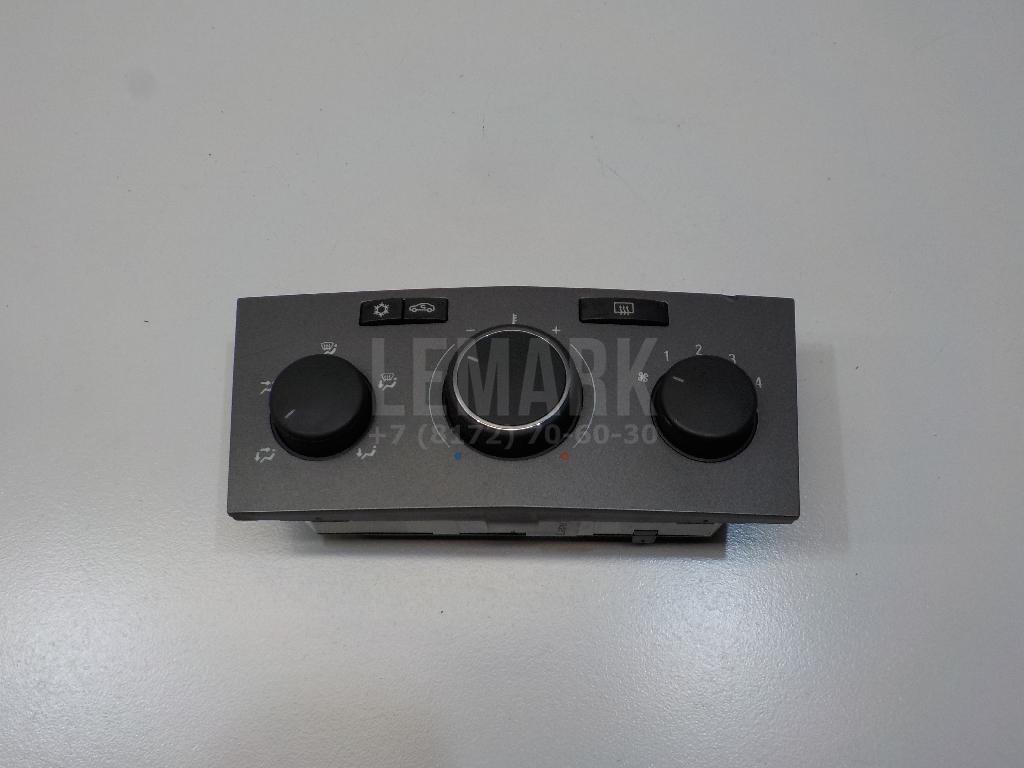 Блок управления отопителем 13269411 GM