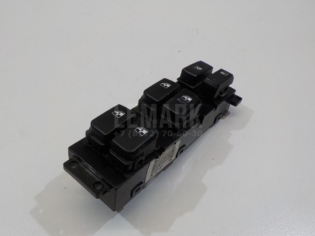 Блок управления стеклоподъемниками 935712B200 Hyundai-Kia