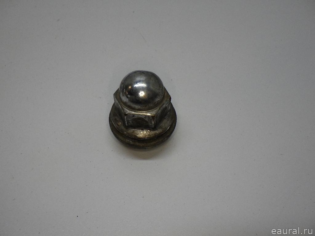 Гайка колеса