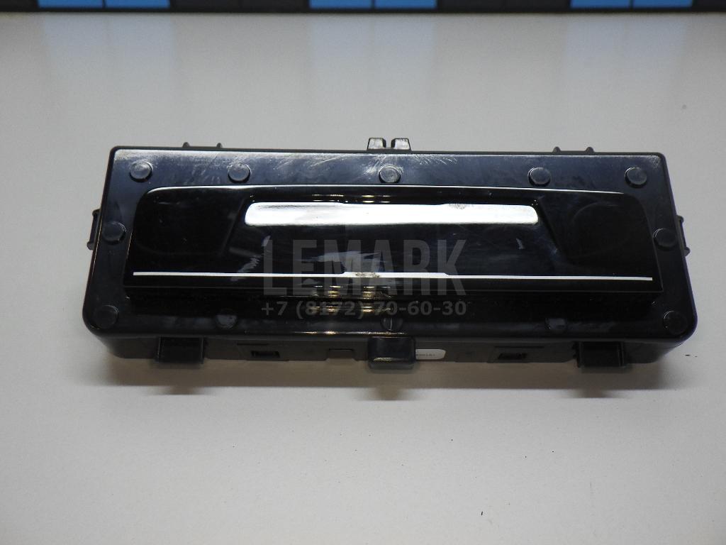 Блок управления климатической установкой 11A907049WHS VAG