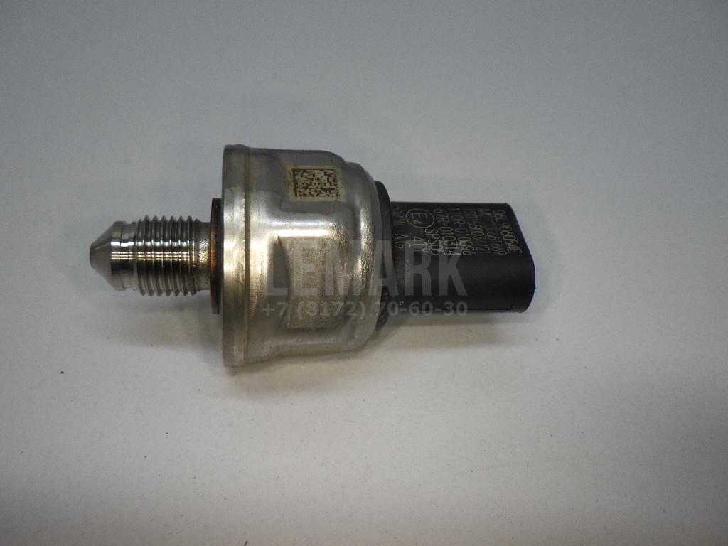 Датчик давления топлива 06L906054E VAG